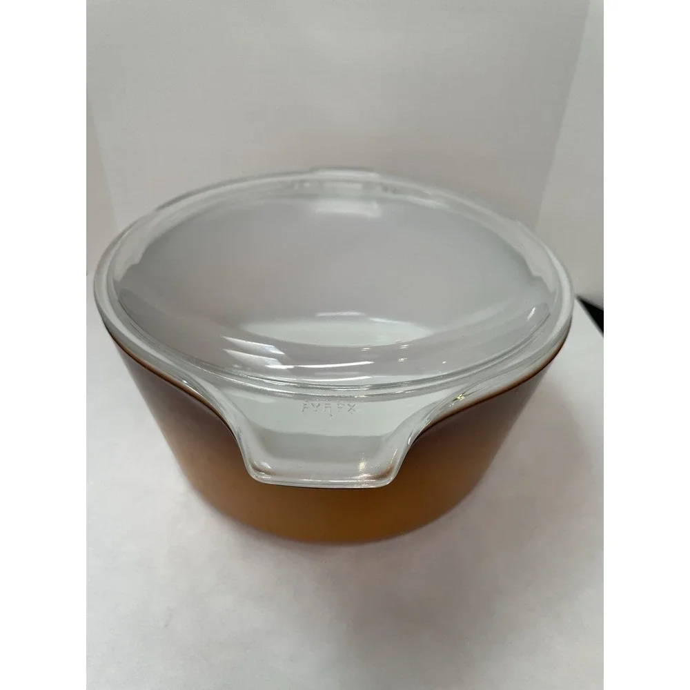 Vintage 1974 Pyrex 1.5 qt Casserole Dish with Lid Old Orchard Brown Butterscotch